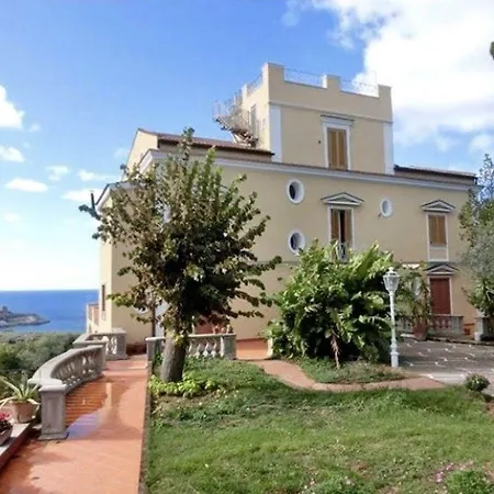 Rufola Affittacamere Sorrento